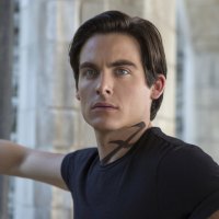 Kevin Zegers as Alec Lightwood