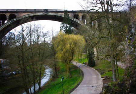 Bridge - luxemburg, licht, bridge, grass