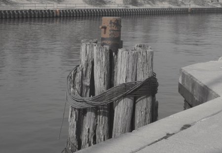 Old Piling - ships, piling, lake michigan, channel, pier