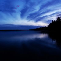 BLUE SUNSET at Sugar lake in Minnesota, USA