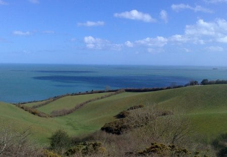 Maidencombe coastline - fields, oceans, beaches, sky, seas, clouds, grass, devon