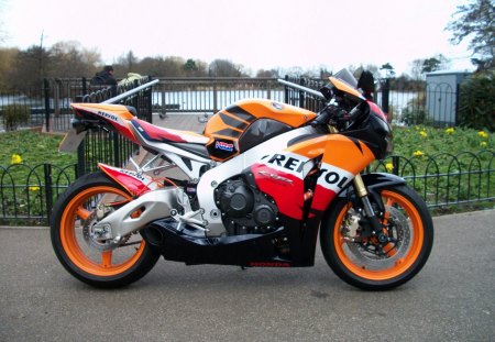 HONDA - cbr, repsol, fireblade, honda