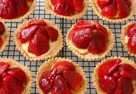 Strawberry tartlets - strawberry, tasty, strawberries, food, tartlets, strawberry tartlets