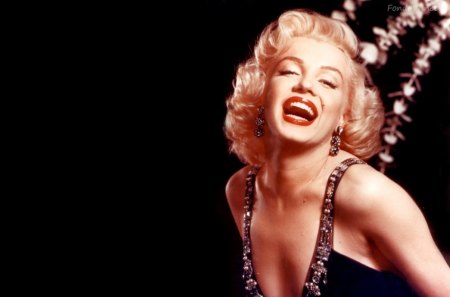 Marilyn-Monroe - women, wallpaper, marilyn, monroe