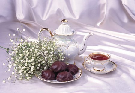 Still life - purple, shades, beauty, flowers, spring, vase, still life, candy, cup, abstract, kettle, tea, scent, floral, porcelain, other