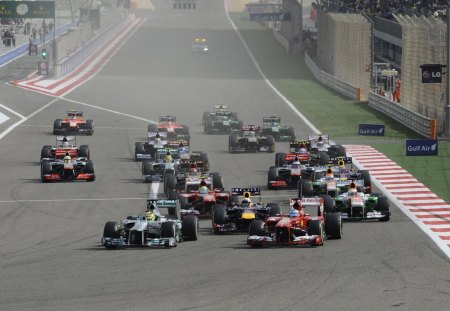 Formula 1 Grand Prix - cars, grand prix, racing, formula