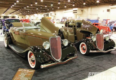 33 Coupe Roadsters - 1933, ford, classic, white walls