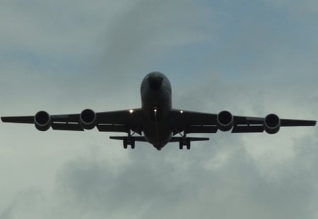 Air Force Plane Coming in for a Landing - aircraft, plane, USAF, jet