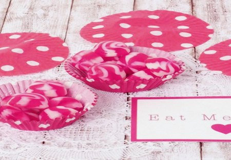 cupcake sweet pink - love, cupcake, lady, soft, golosinas, vintage, pink, food, retro