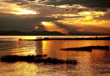 GOLDEN BEAMS - lake, sunset, mountain, boat