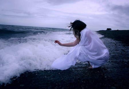 At the sea - woman, wallpper, cry, image, color, new