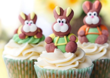 Cup cakes - cream, sweets, decorative, desserts, food, cakes