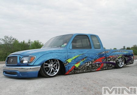 The Custodian - Custom Paint, Toyota, Ext Cab, Lowered