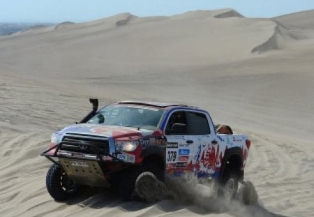 Toyota Tundra - offroad, 4x4, rally, thrill