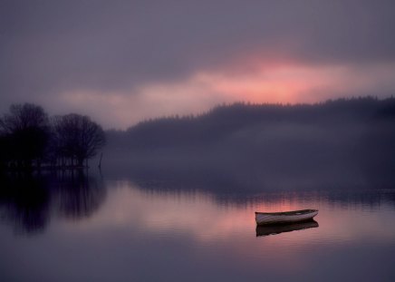 Splendor - clouds, trees, nature, boat, splendor, landscape, lake, sky