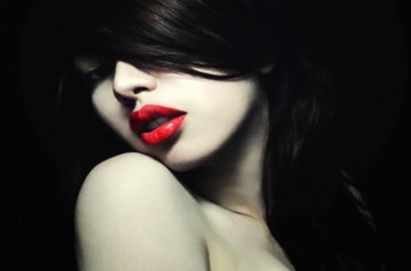 RED LIPS