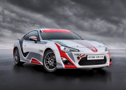 Toyota GT86 CS V3 Racecar 2013 - gt86, race car, toyota, clouds