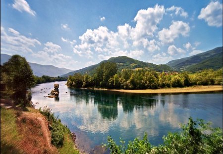 DRINA RIVER - mountain, plants, clouds, river