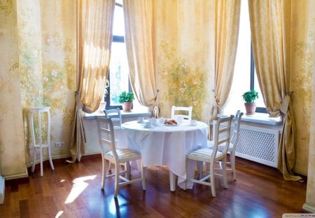 Luxurious Dining Room - beautiful dinng room, dining room, luxury dining room, luxurious dining room