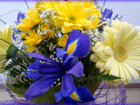 STILL LIFE OF BEAUTY - bouquet, basket, lovely, still life, nature, purple, yellow, beautiful, flowers