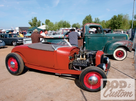 Hot Rodder - classic, motor, custom, reddish