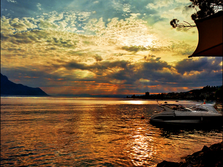 SUNSET OCEAN - ocean, sunset, clouds, boat