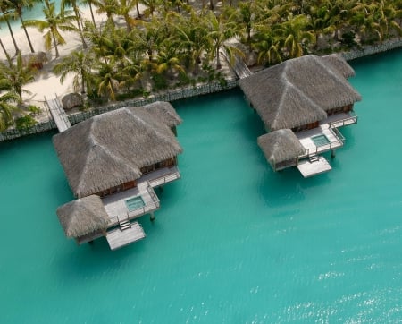 Bora Bora Water Villas Bungalows - beach, paradise, water, bungalows, escape, villa, polynesia, coral, french, bora bora, atoll, lagoon, desert, south, resort, sand, southseas, bungalow, ocean, islands, tropical, reef, exotic, seas, luxury, blue, villas, island, sea, retreat, tahiti