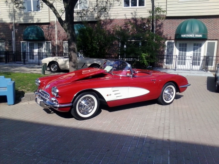 NICE RED VETTE!!! - RED, OLD, CLASSIC, FAST