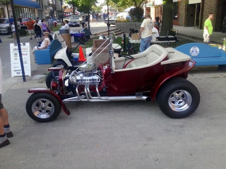 NICE CAR - MAROON, COOL, CLASSIC, FAST