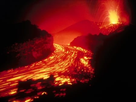 Molten Hawaii - lava, hawaii volcano, volcano lava, molten hawaii, hawaii