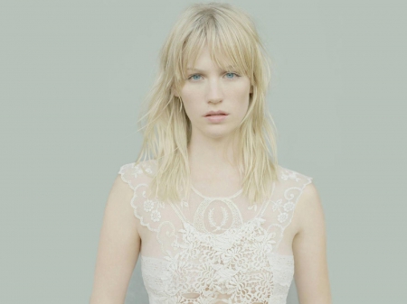 january jones - white, cute, beauty, model