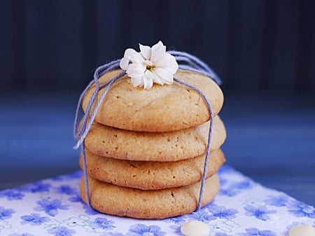 Sweet biscuits - flower, desserts, biscuits, food, cakes