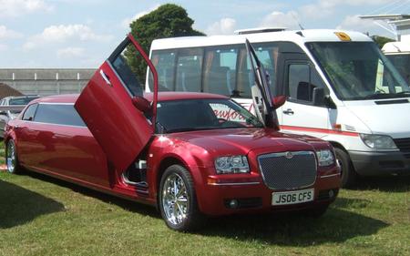 Chrysler 300C Limo - 300c, limo, car, tuning, chrysler