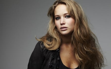 Jennifer Lawrence - black, grey, woman, jennifer lawrence, girl, blonde, actress