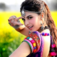 PRETTY INDIAN GIRL