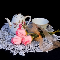 tea,lace and roses