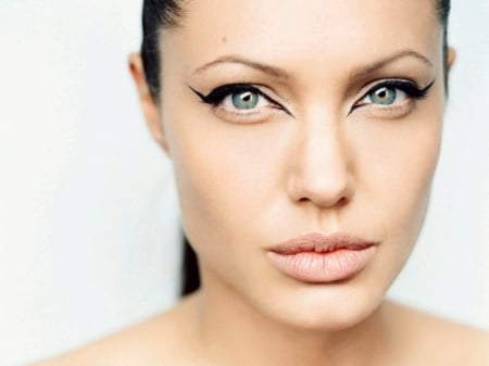 Angelina Jolie - portrait, girl, beauty, actress, make-up, woman, face, angelina jolie, brunette, blue eyes