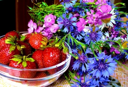 Early summer - pretty, summer, gifts, spring, flowers, fresh, red, yummy, field, nice, fruits, early, strawberries, delicate, beautiful, beauty, lovely, freshness, still life, bouquet, berries, colorful, nature