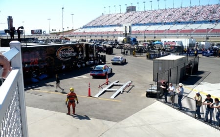 Track Entrance 1 - racing, wide screen, las vegas motor speedway, photography, nascar, auto, photo