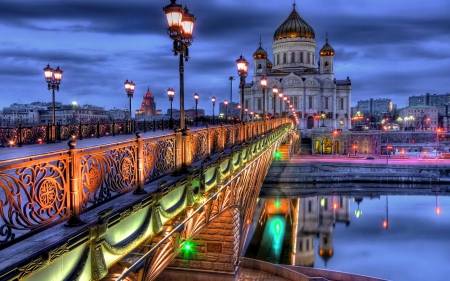 Ponte E Mosca Cattedrale di Cristo Salvatore - water, summer, beautiful, travel, city, night, lovely, reflection, pier, HDR, cathedral, lights, nice, dusk, sky, bridge