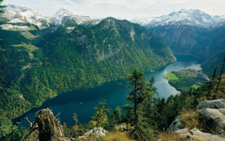 National Park Berchtesgaden - trees, water, Germany, snow, forest, white, green, natural beauty, mountains, Alpine park