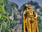 wondrous golden hindu statue in gombak malaysia hdr