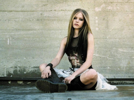 avril lavigne - people, model, actress, celebrity, singer