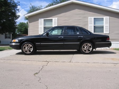 Ford Crown Victoria 1996 - luxury, ride, car, thrill