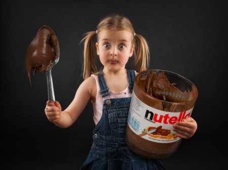 Yummi - spoon, kid, fun, girl, nutella, yummi, chocolate