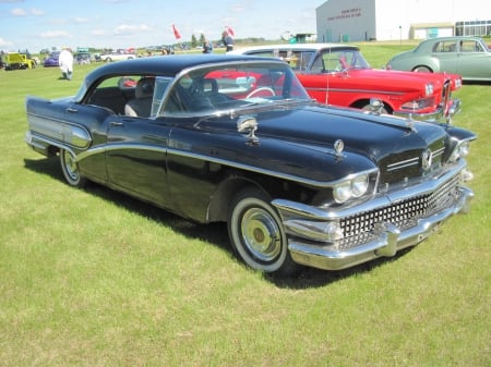 1958 Buick Special Hardtop V8 HP 250 - buick black, headlights, buick, photography, black