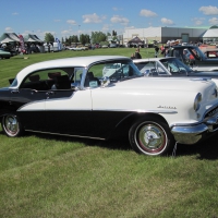 1955 Oldsmobile Holiday 88 with V8