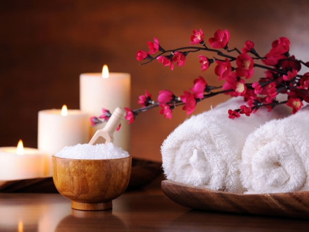 CANDLES IN THE SPA - relaxing, towels, candles, day