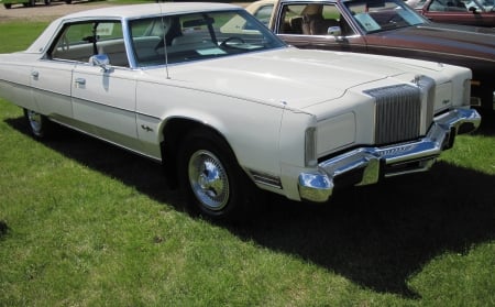 1976 Chrysler New Yorker - white, photography, tires, chrysler, black