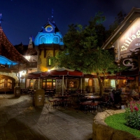Village Haus, Disneyland